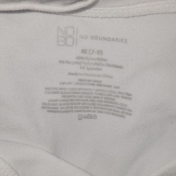 No Boundaries Juniors Round Neck Sleeveless, Bodysuit Size Medium (7-9) - Picture 6 of 7